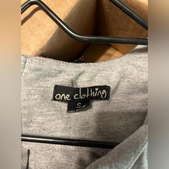 One Clothing sleeveless dress - Picture 3 of 4